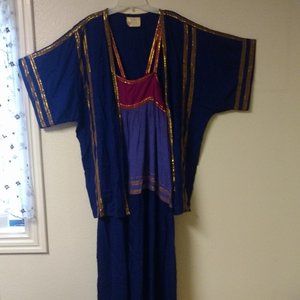 Beautiful Vintage Set, Dress and Jacket